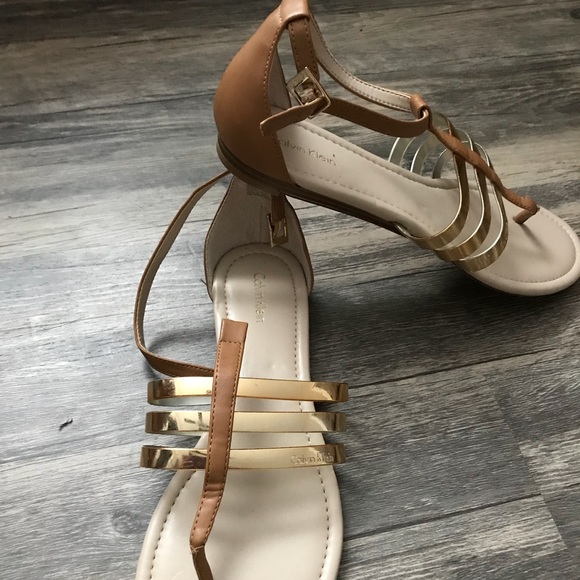 Calvin Klein sandals! - Picture 1 of 8